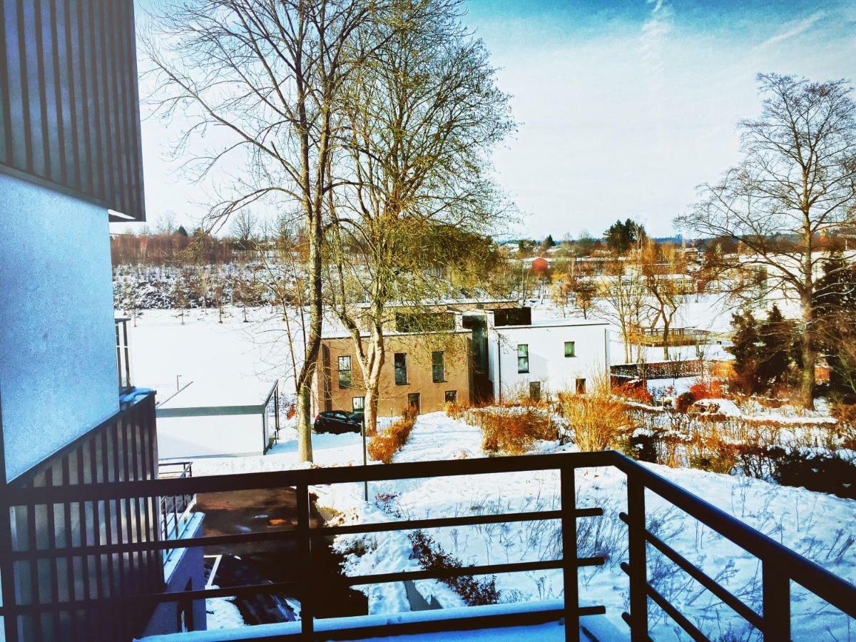 La Reposee Du Lac Apartment Виелсалм Екстериор снимка